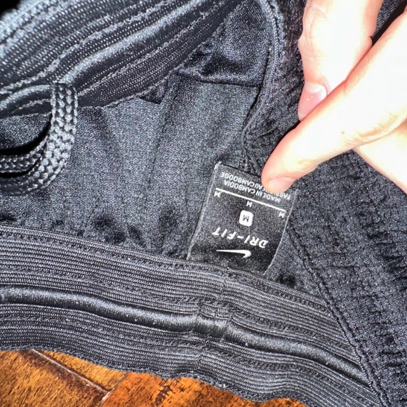 Nike shorts - Picture 2 of 3